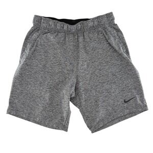 Nike Dri-FIT Men's Heather Gray Athletic‎ Shorts Size M Yoga Gym Athletic